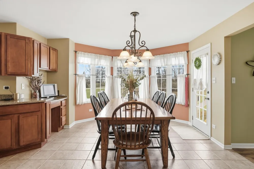 2219 Forest View Lane Lowell, IN 46356