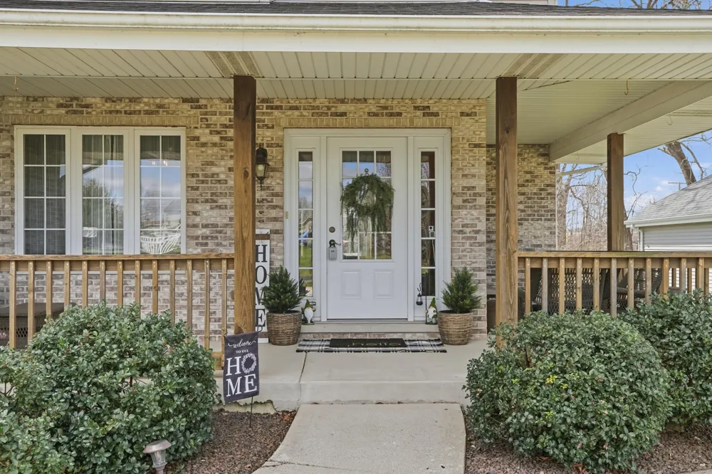 2219 Forest View Lane Lowell, IN 46356
