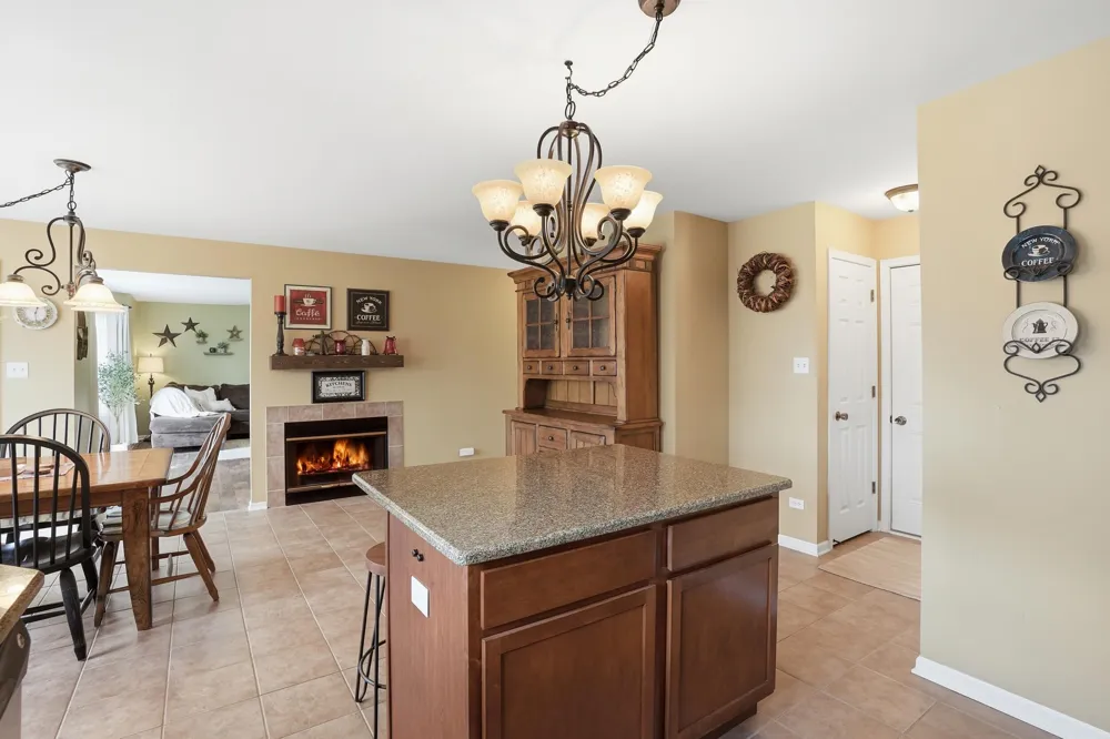 2219 Forest View Lane Lowell, IN 46356