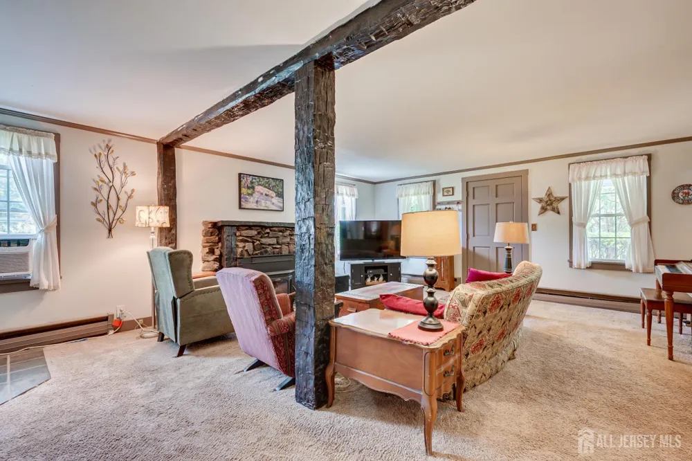 78 Falcon Road Hillsborough, NJ 08844