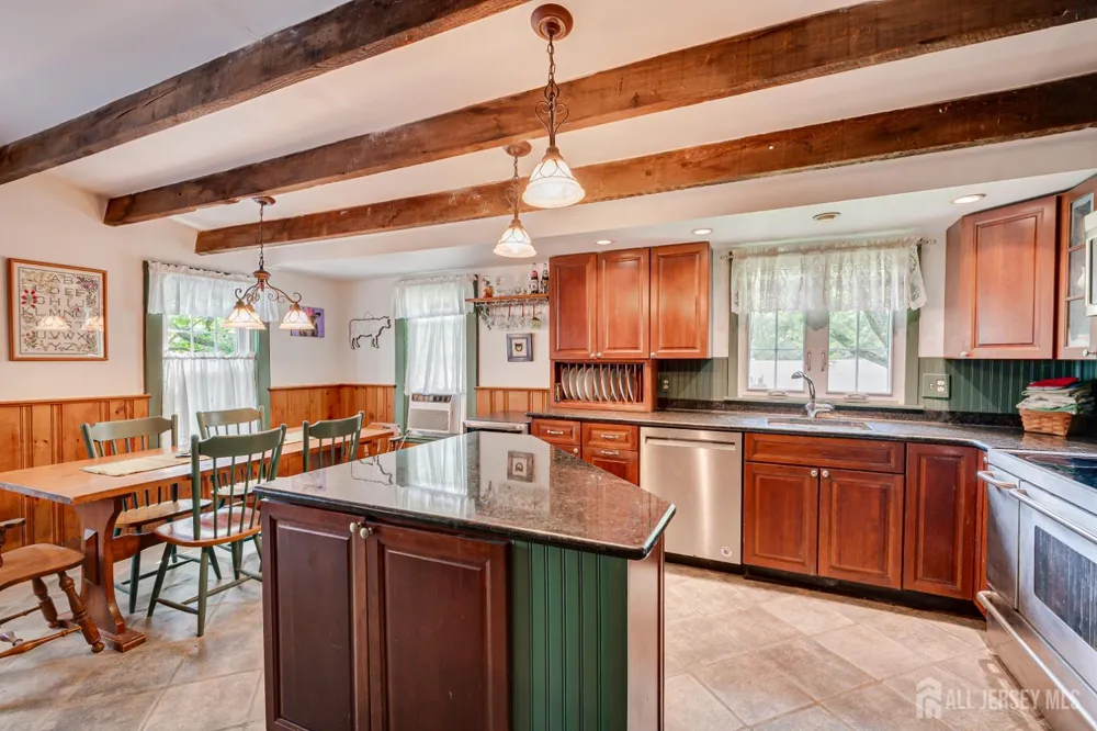 78 Falcon Road Hillsborough, NJ 08844
