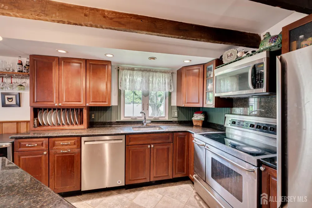 78 Falcon Road Hillsborough, NJ 08844