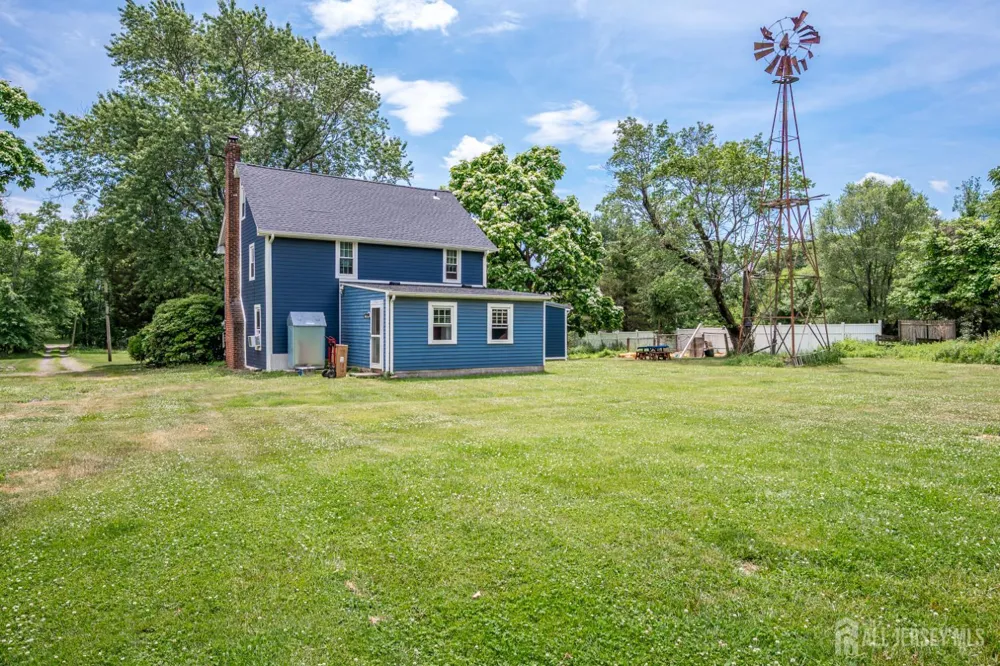 78 Falcon Road Hillsborough, NJ 08844