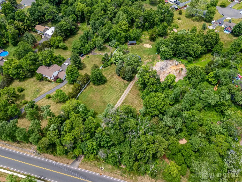 78 Falcon Road Hillsborough, NJ 08844