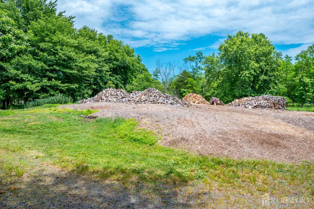 78 Falcon Road Hillsborough, NJ 08844
