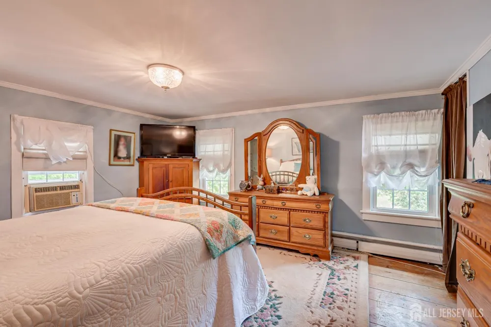 78 Falcon Road Hillsborough, NJ 08844