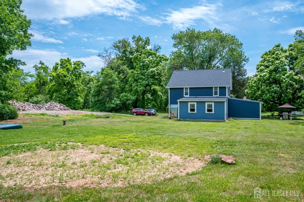 78 Falcon Road Hillsborough, NJ 08844