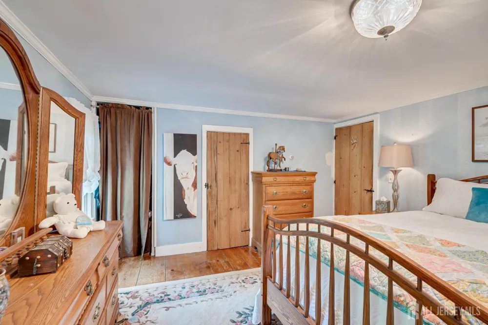 78 Falcon Road Hillsborough, NJ 08844