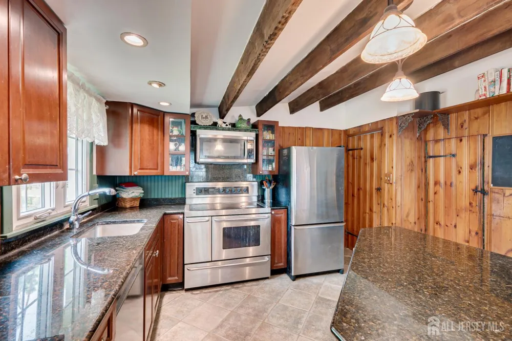 78 Falcon Road Hillsborough, NJ 08844