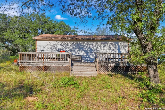 1440 Clear Lake Loop Poteet, TX 78065