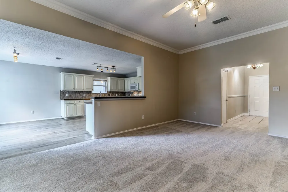 633 Manchester Drive Mansfield, TX 76063