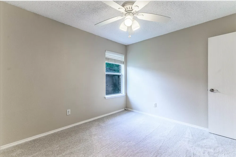 633 Manchester Drive Mansfield, TX 76063