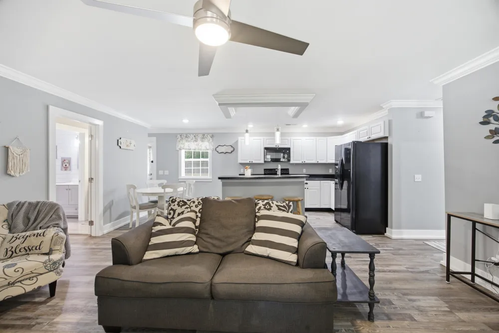 305 Longwood Street Chickamauga, GA 30707
