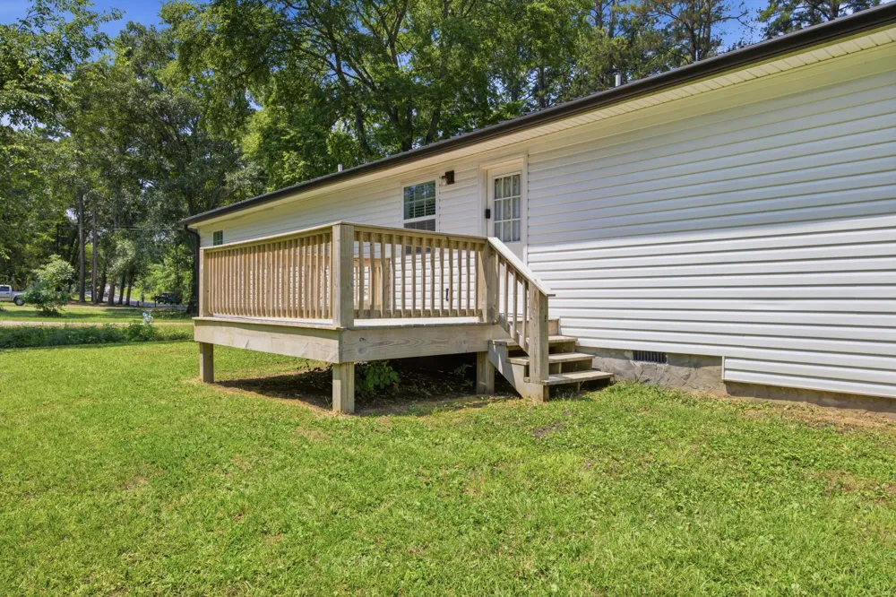 305 Longwood Street Chickamauga, GA 30707