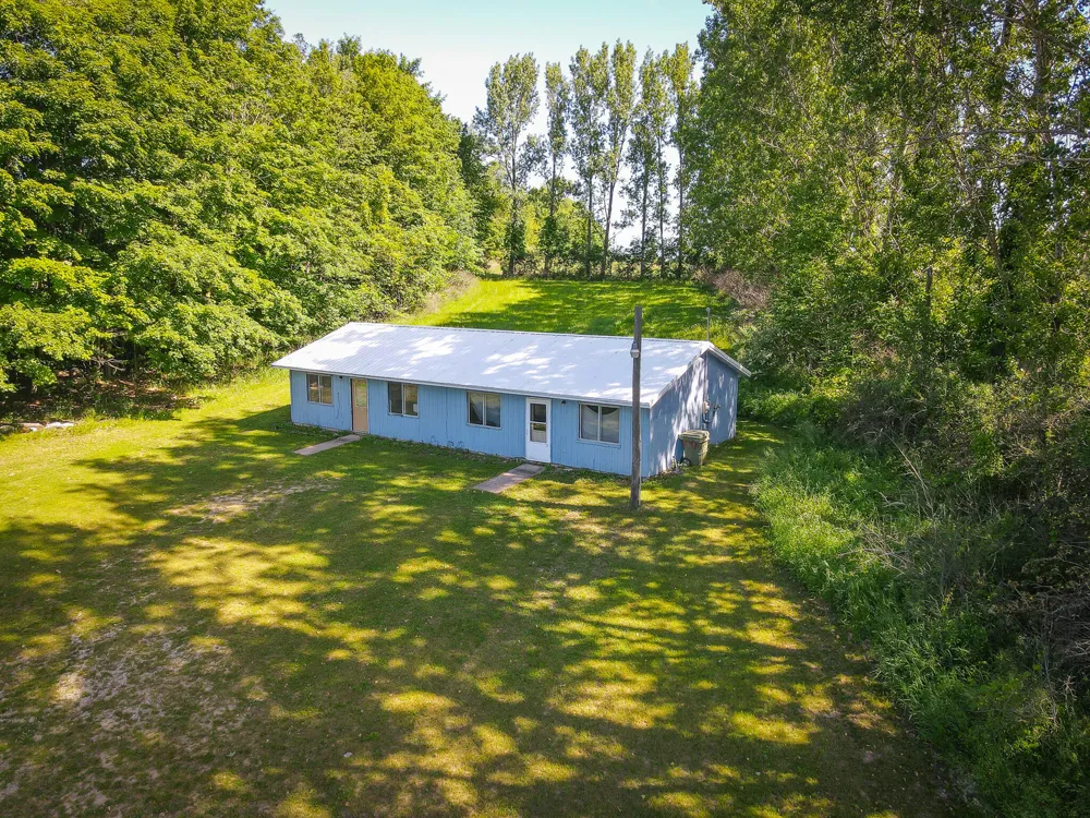 131 E Hazel Road Hart, MI 49420