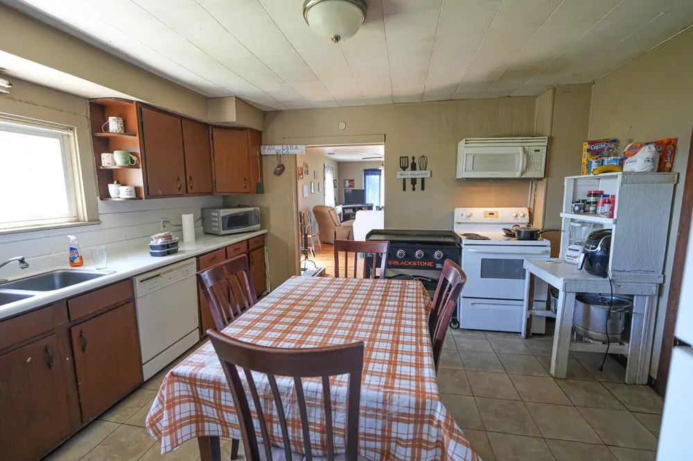 131 E Hazel Road Hart, MI 49420