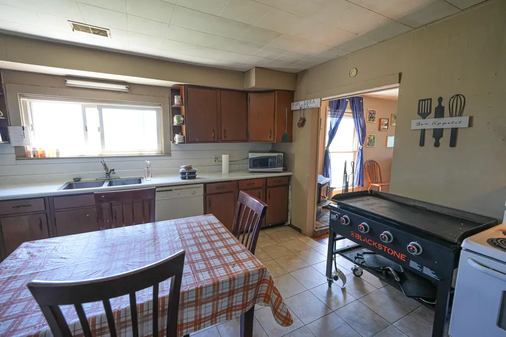 131 E Hazel Road Hart, MI 49420