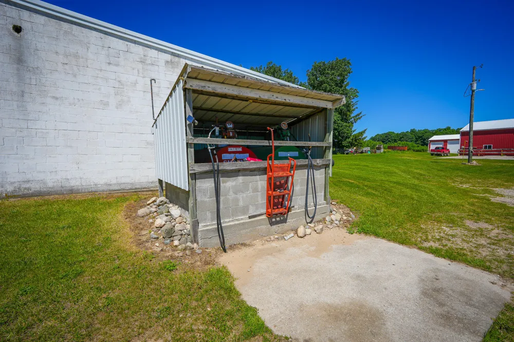 131 E Hazel Road Hart, MI 49420