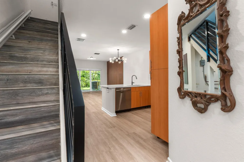 2543 NW 31st Court #2543 Oakland Park, FL 33309