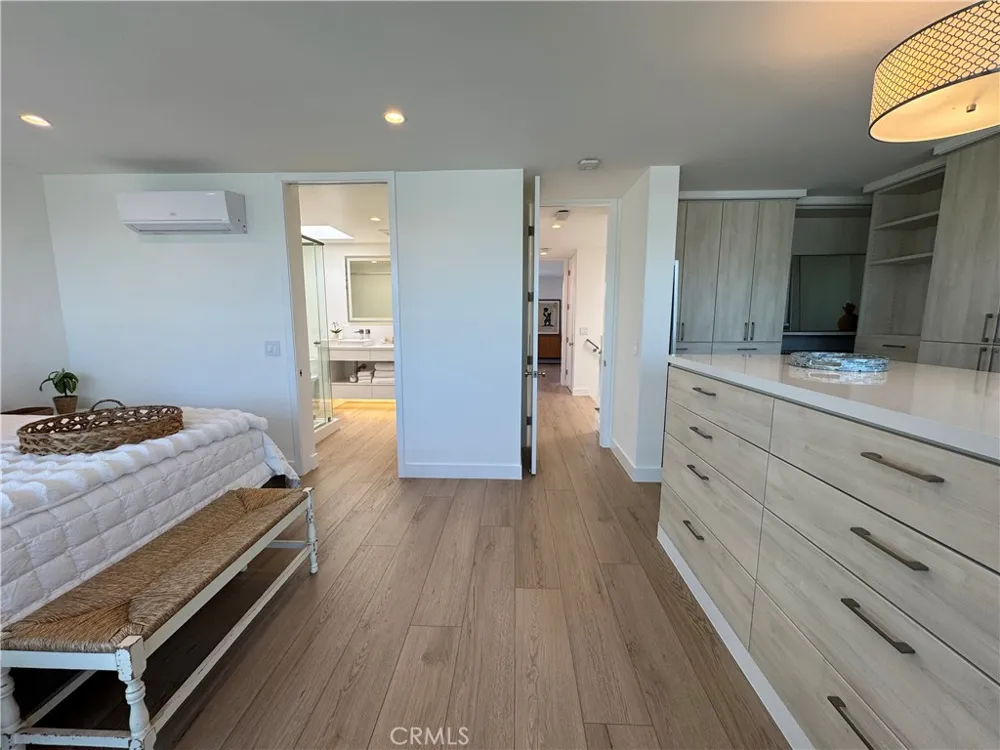 3981 Warner Avenue Huntington Beach, CA 92649