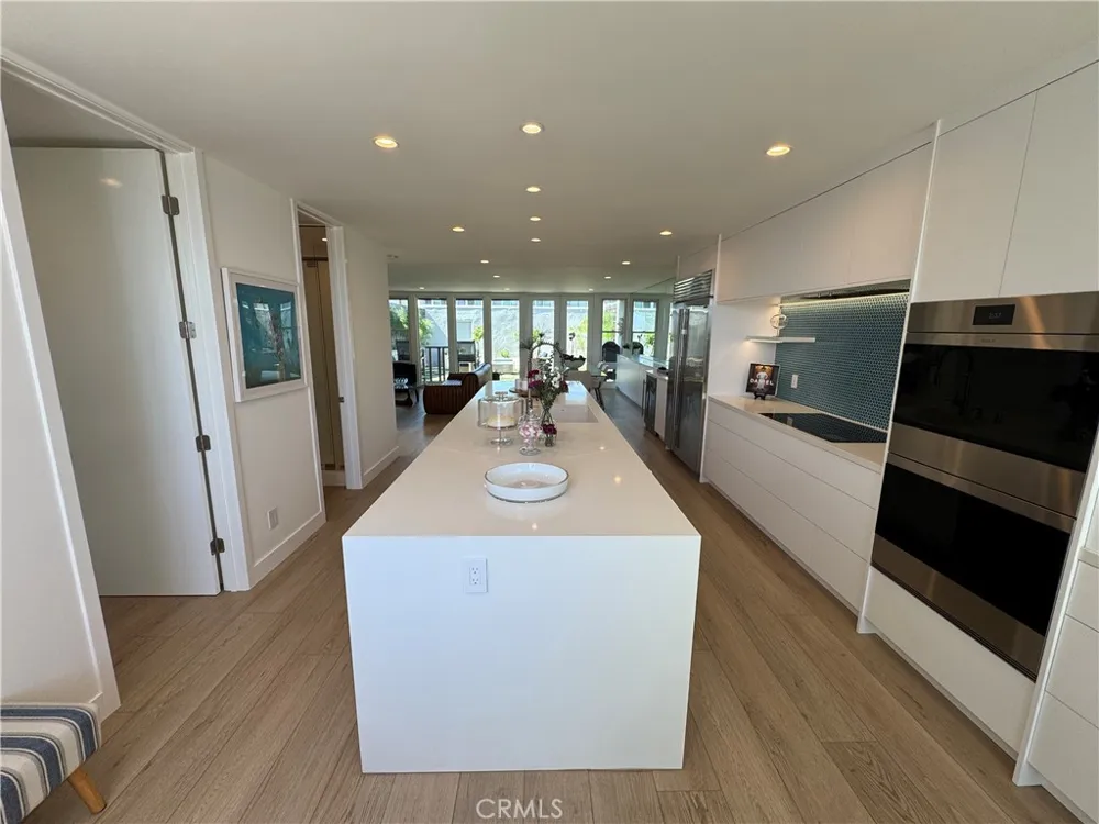 3981 Warner Avenue Huntington Beach, CA 92649