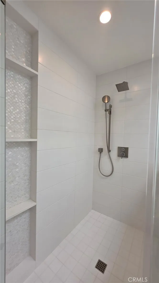3981 Warner Avenue Huntington Beach, CA 92649