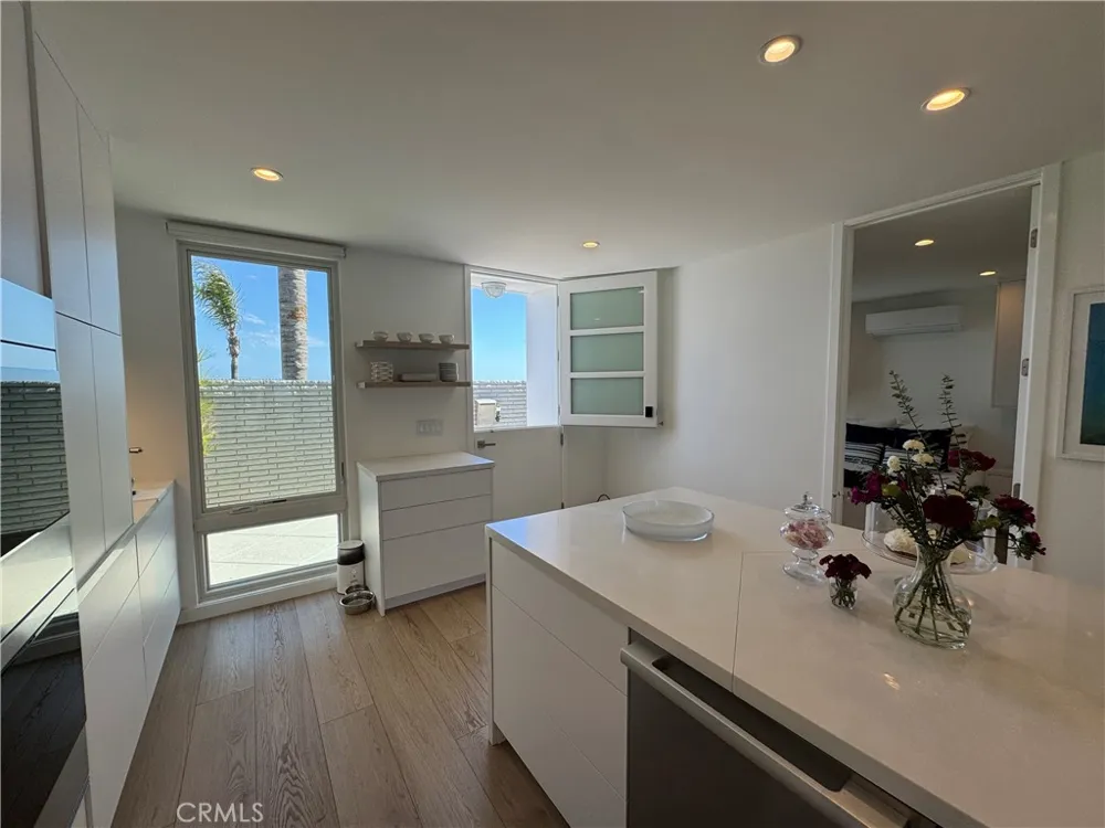 3981 Warner Avenue Huntington Beach, CA 92649