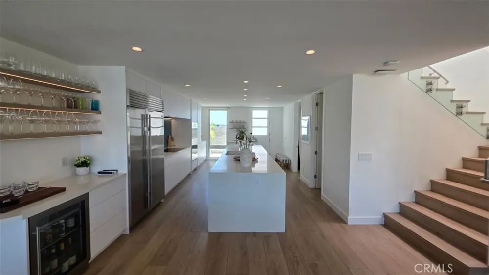 3981 Warner Avenue Huntington Beach, CA 92649