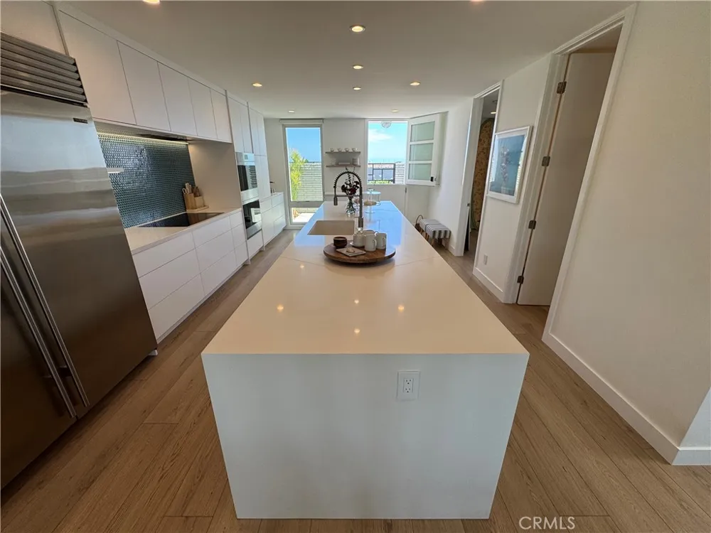 3981 Warner Avenue Huntington Beach, CA 92649