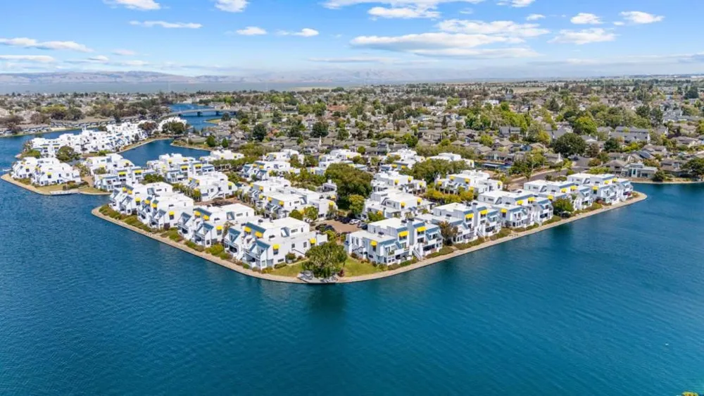 816 Balboa Lane Foster City, CA 94404