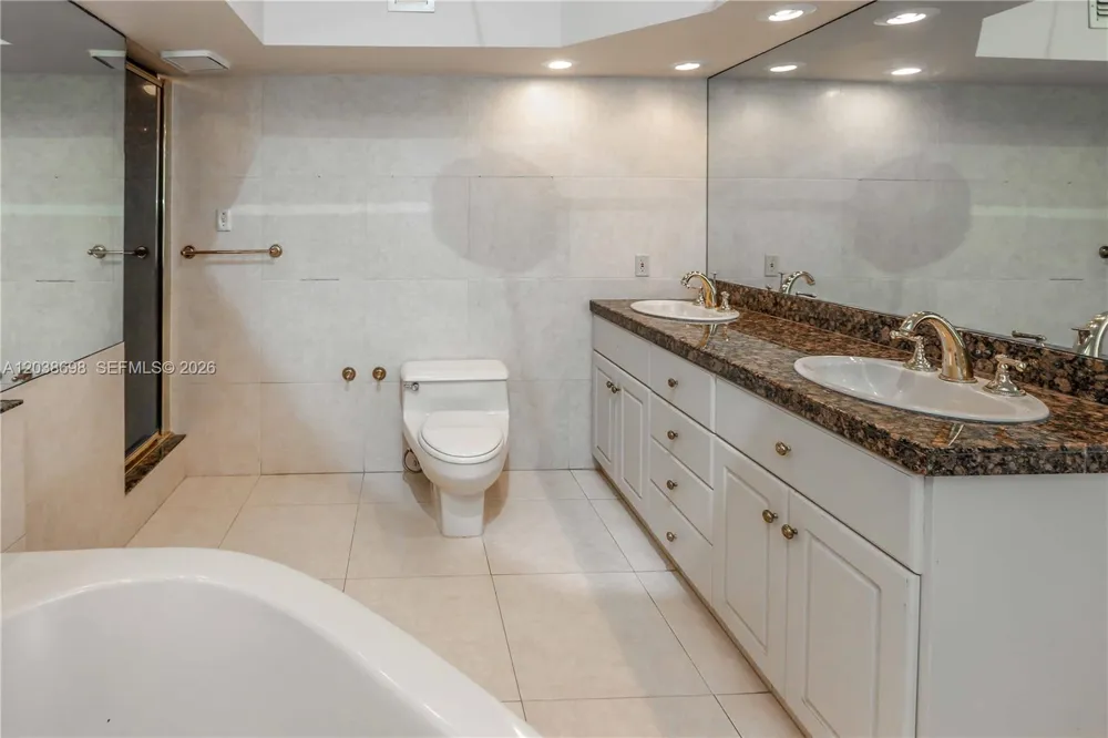 1251 Buchanan St Hollywood, FL 33019