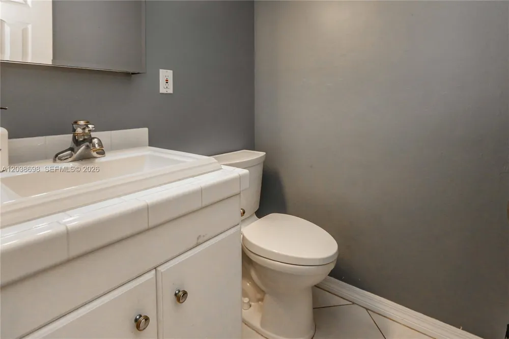 1251 Buchanan St Hollywood, FL 33019