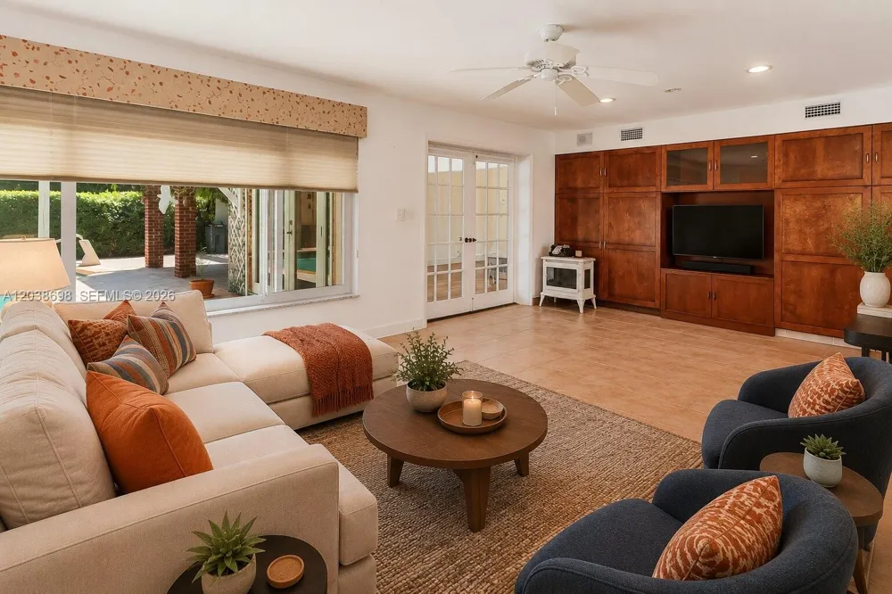 1251 Buchanan St Hollywood, FL 33019