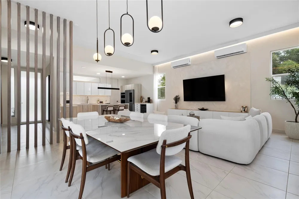 153 RIVER TERRACE Juncos, PR 00777