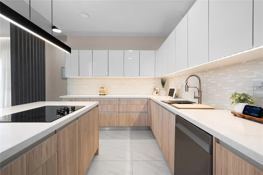 153 RIVER TERRACE Juncos, PR 00777