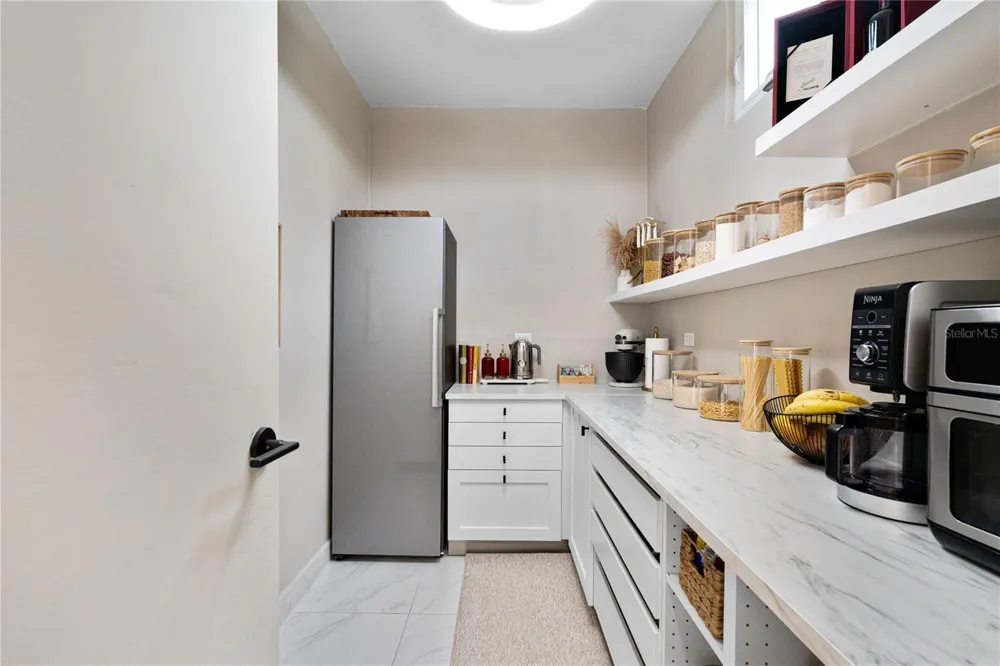 153 RIVER TERRACE Juncos, PR 00777