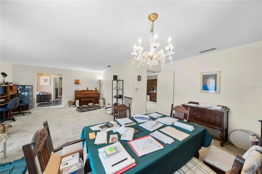 2137 SE 11TH STREET ocala, FL 34471