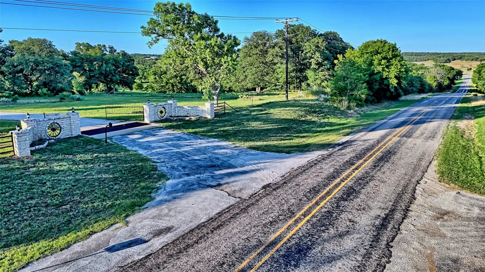 7912 Fm 1956 Nocona, TX 76255