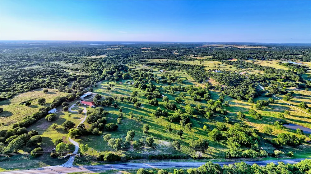 7912 Fm 1956 Nocona, TX 76255