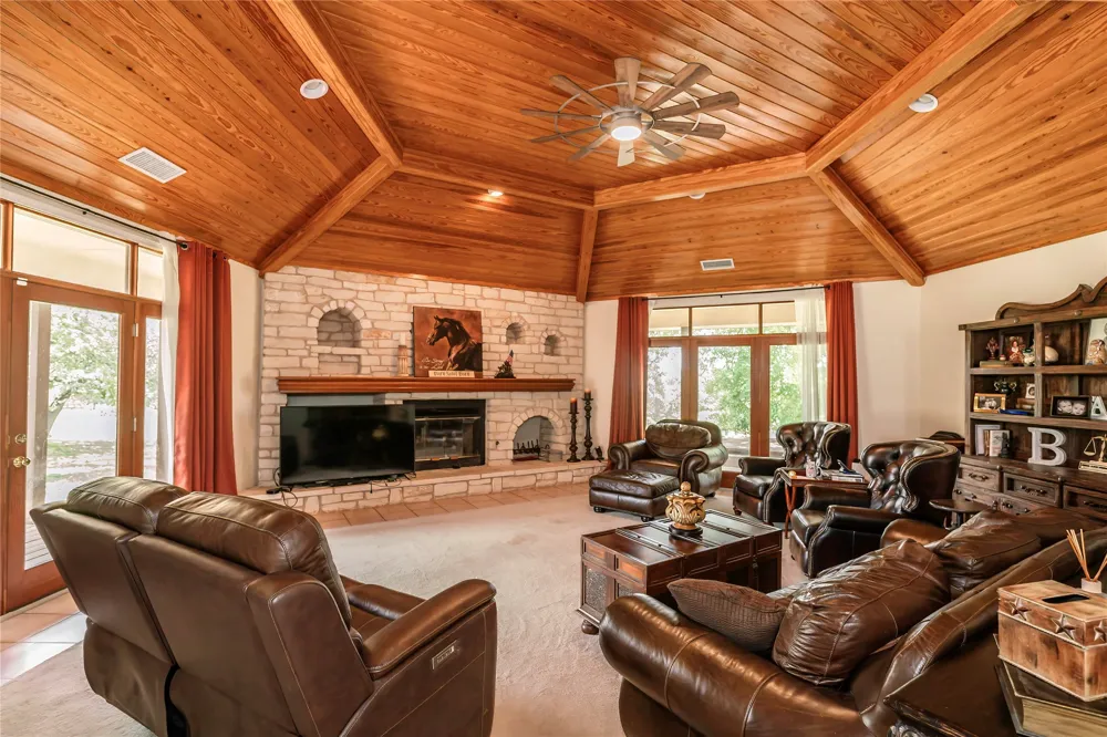 7912 Fm 1956 Nocona, TX 76255