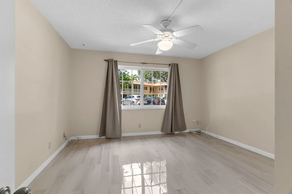 1940 NE 2nd Avenue #106j Wilton Manors, FL 33305