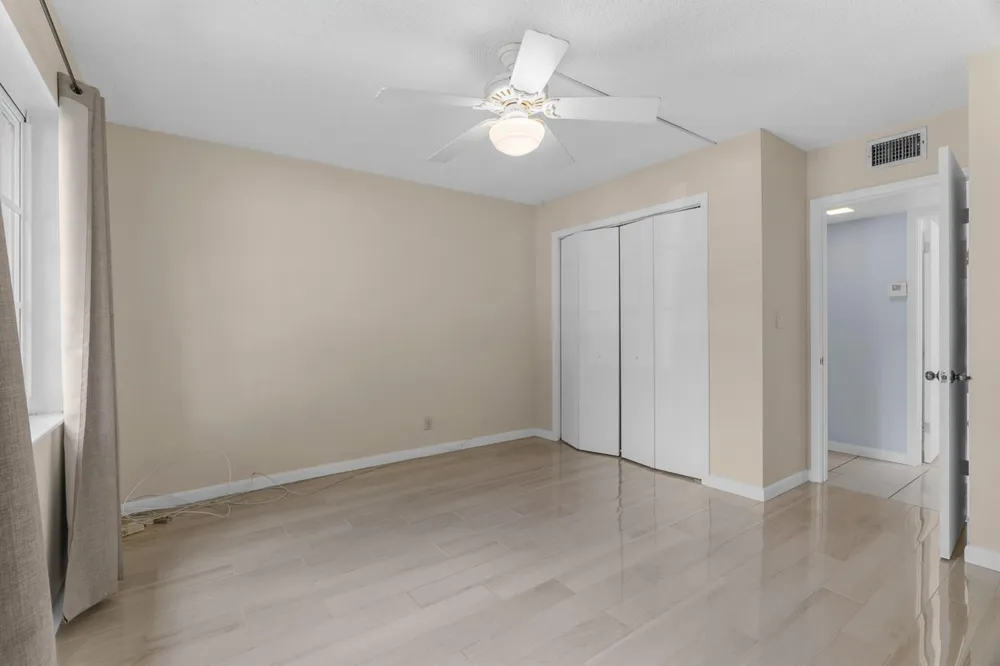1940 NE 2nd Avenue #106j Wilton Manors, FL 33305