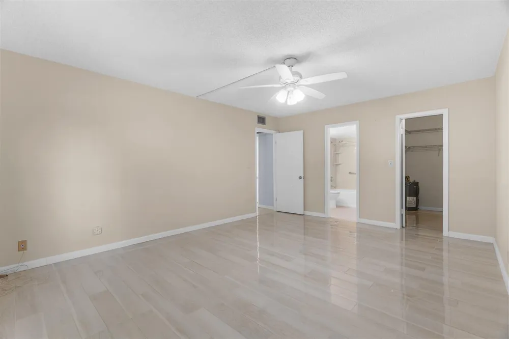 1940 NE 2nd Avenue #106j Wilton Manors, FL 33305