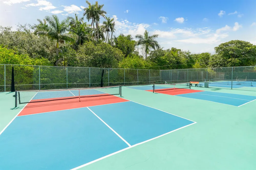 1940 NE 2nd Avenue #106j Wilton Manors, FL 33305