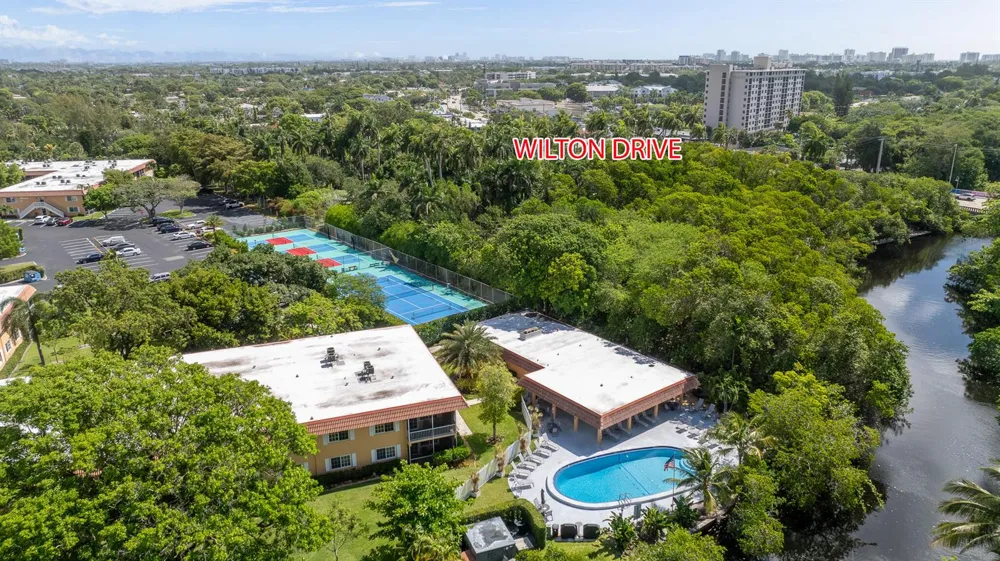 1940 NE 2nd Avenue #106j Wilton Manors, FL 33305