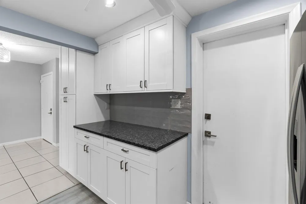 1940 NE 2nd Avenue #106j Wilton Manors, FL 33305