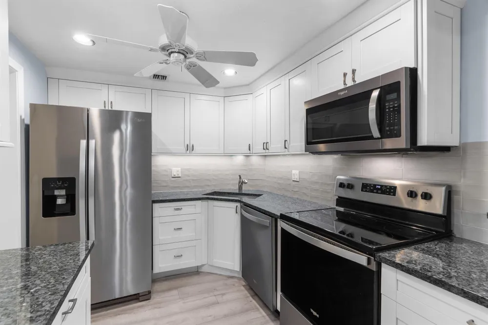 1940 NE 2nd Avenue #106j Wilton Manors, FL 33305