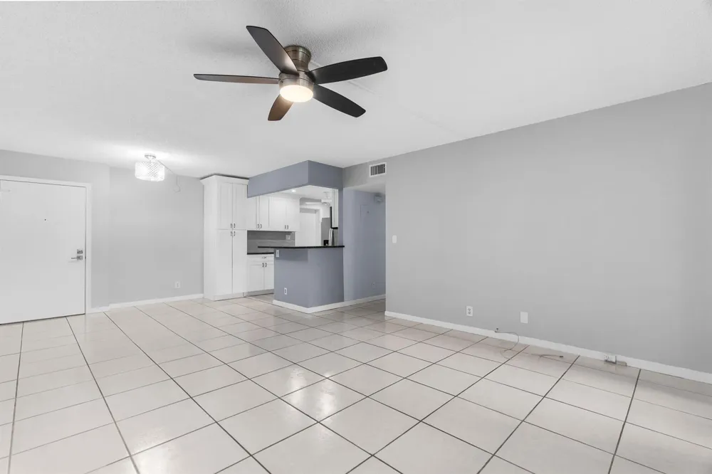 1940 NE 2nd Avenue #106j Wilton Manors, FL 33305
