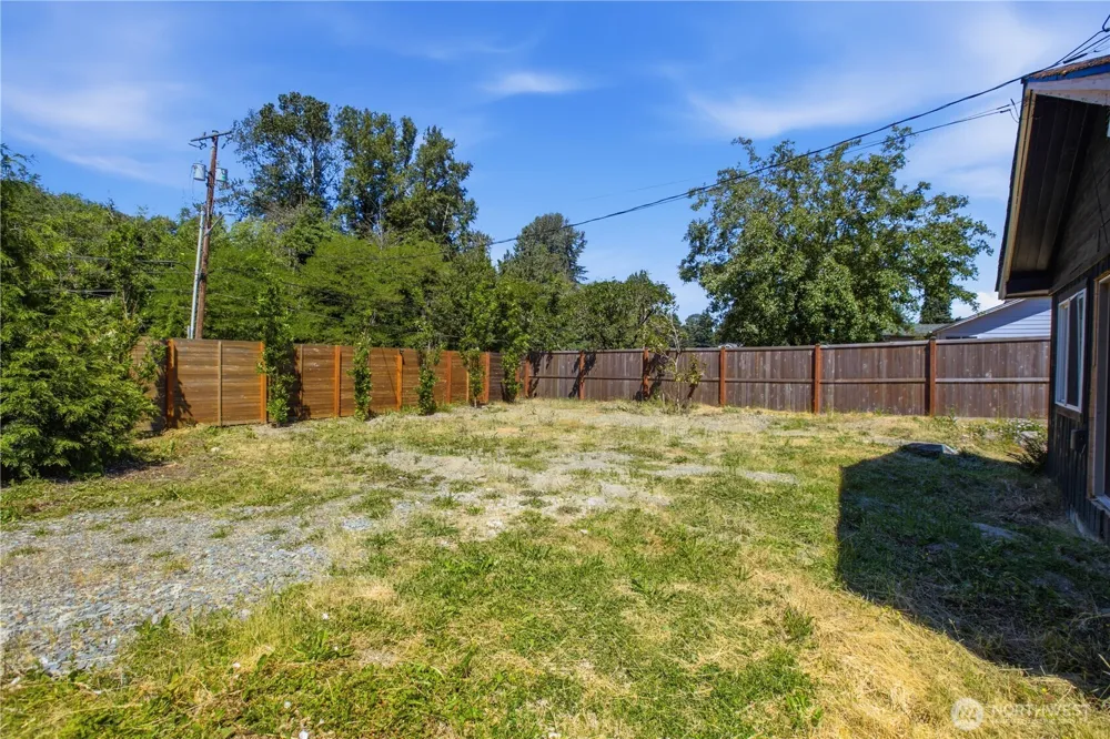 11410 8th Avenue S Burien, WA 98168