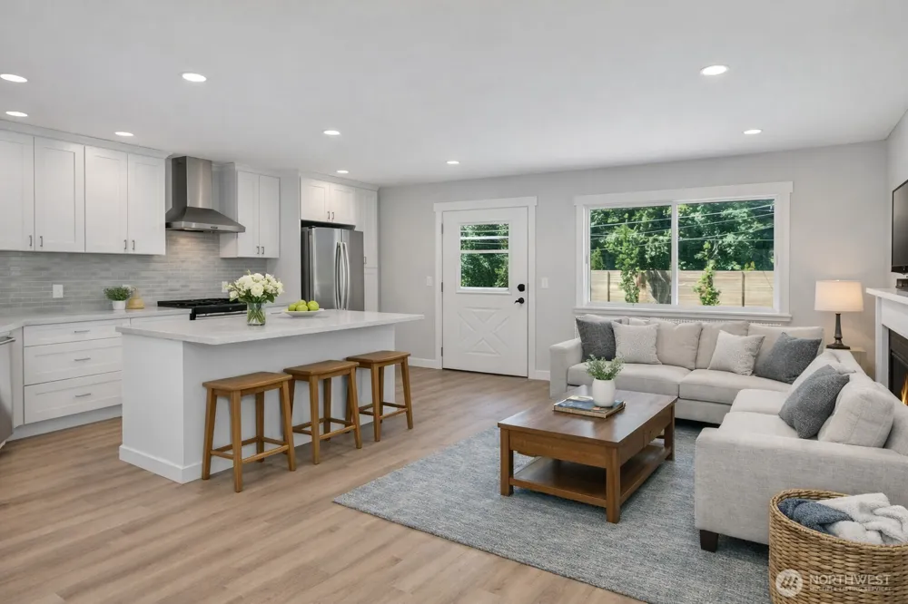 11410 8th Avenue S Burien, WA 98168